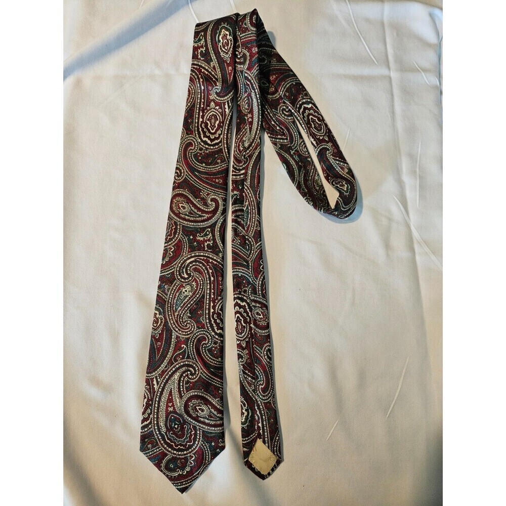Vintage Guy Laroche Multi Color Paisley Silk‎ Neck Tie